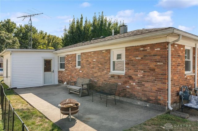 429 Forrest Lane, Troy, OH 45373