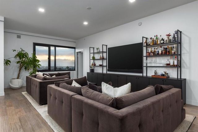 2604 5th Ave 903, San Diego, CA 92103