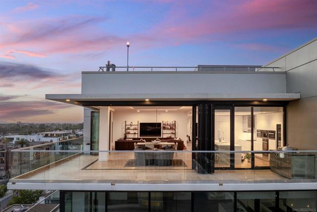 2604 5th Ave 903, San Diego, CA 92103