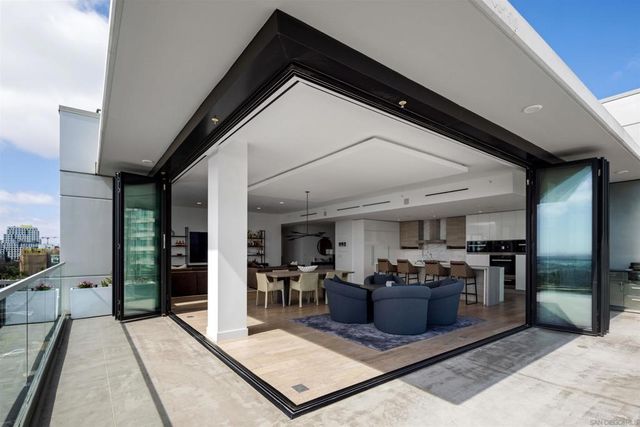 2604 5th Ave 903, San Diego, CA 92103