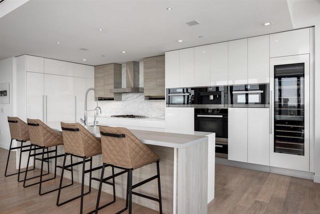 2604 5th Ave 903, San Diego, CA 92103
