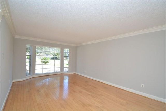538 Longview Drive, Sugar Land, TX 77478