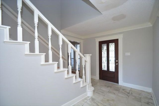 538 Longview Drive, Sugar Land, TX 77478