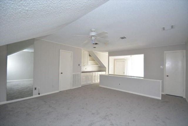 538 Longview Drive, Sugar Land, TX 77478