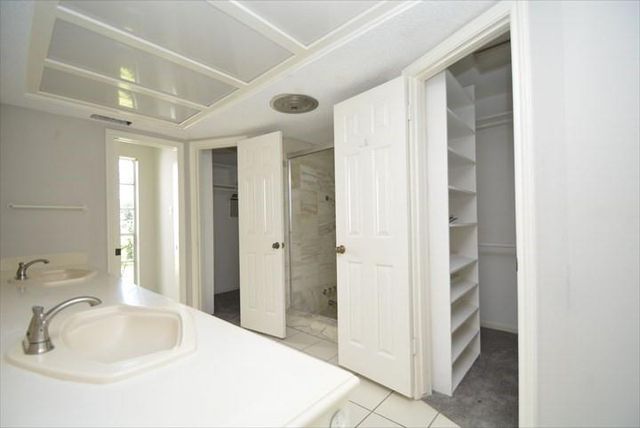 538 Longview Drive, Sugar Land, TX 77478