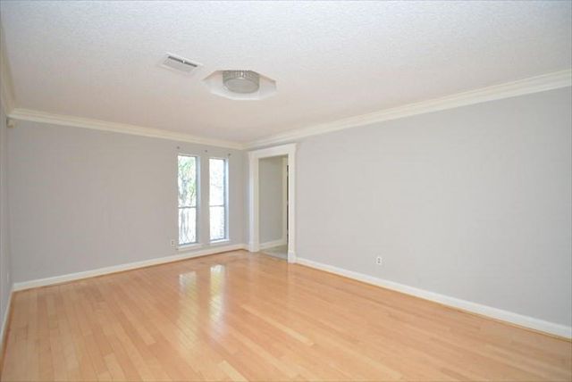 538 Longview Drive, Sugar Land, TX 77478