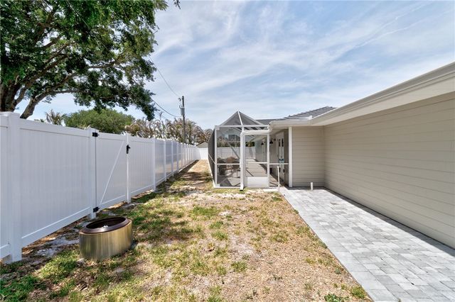 7989 143rd Street, Sebastian, FL 32958