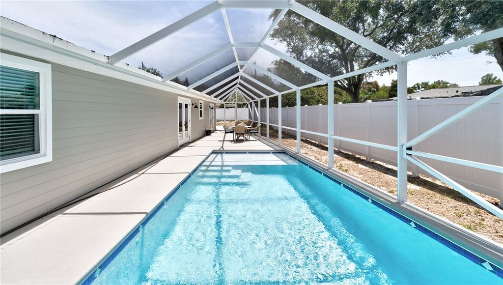 7989 143rd Street, Sebastian, FL 32958