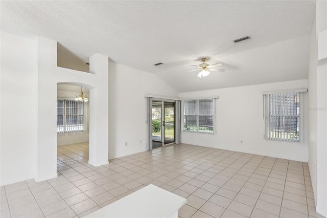 515 TORRES PLACE, Lady Lake, FL 32159