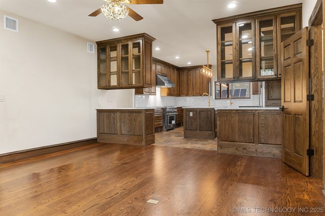 3002 Quail Ridge Circle, Durant, OK 74701