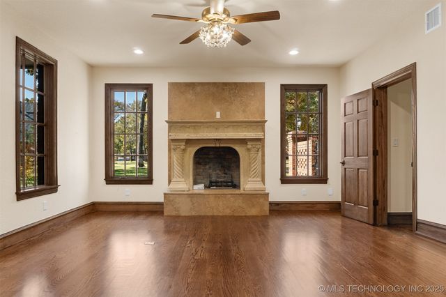 3002 Quail Ridge Circle, Durant, OK 74701