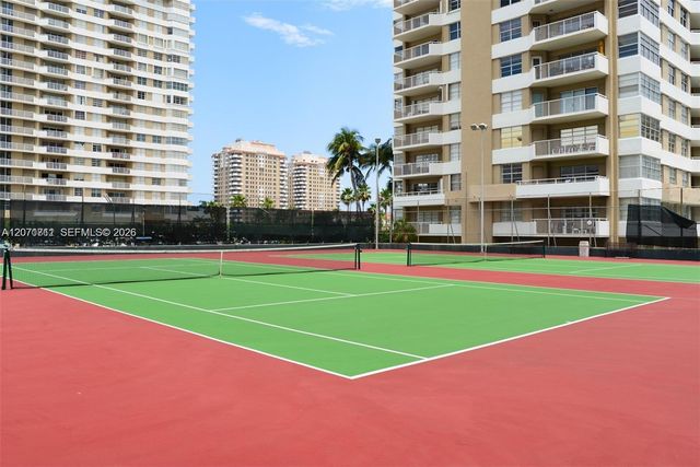 1985 S Ocean Drive 12B, Hallandale Beach, FL 33009