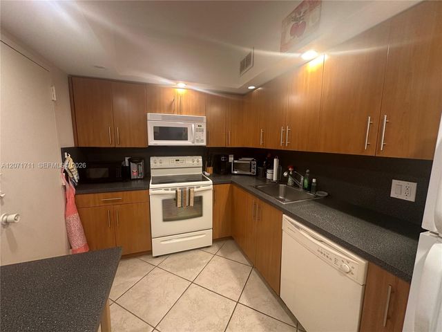 1985 S Ocean Drive 12B, Hallandale Beach, FL 33009