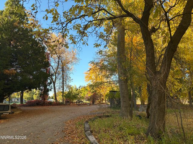 4755 Alcorn Road, Fallon, NV 89406