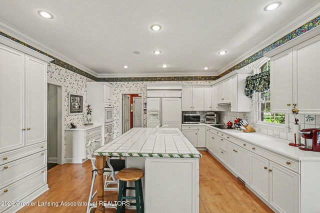 6099 W Longview Drive, East Lansing, MI 48823