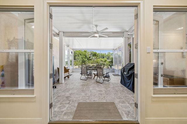 8 Masters Court, Santa Rosa Beach, FL 32459