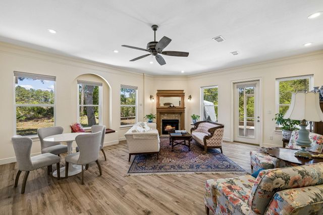 8 Masters Court, Santa Rosa Beach, FL 32459