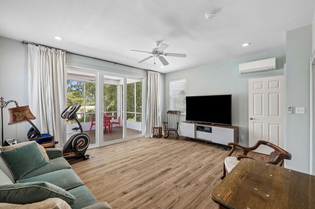 8 Masters Court, Santa Rosa Beach, FL 32459