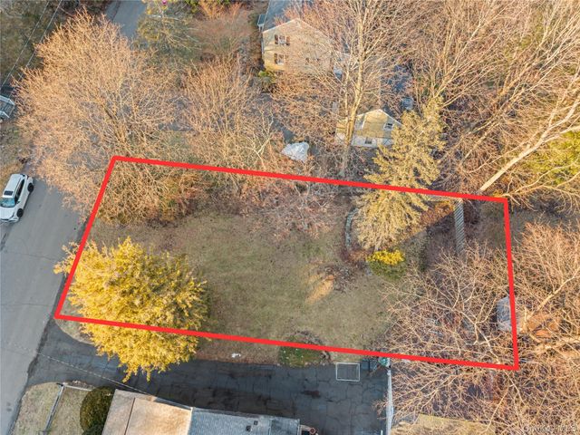 10 Brook Street, Suffern, NY 10901