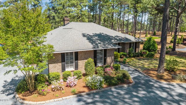 28 Lasswade Drive, Pinehurst, NC 28374