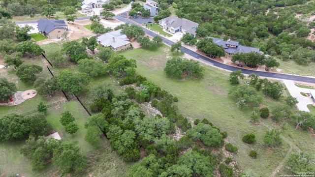2331 Bella Vista, Canyon Lake, TX 78133