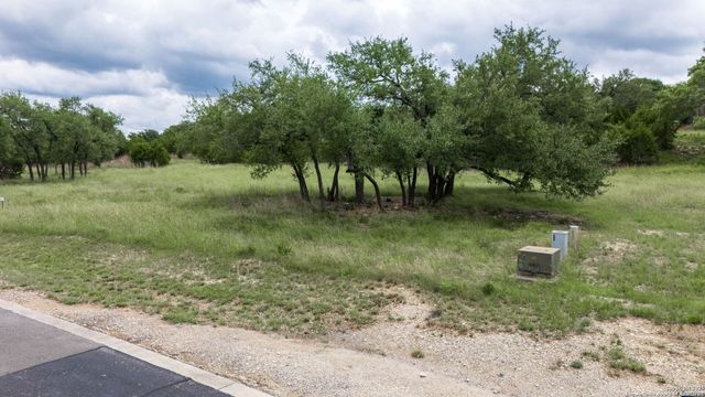 2331 Bella Vista, Canyon Lake, TX 78133