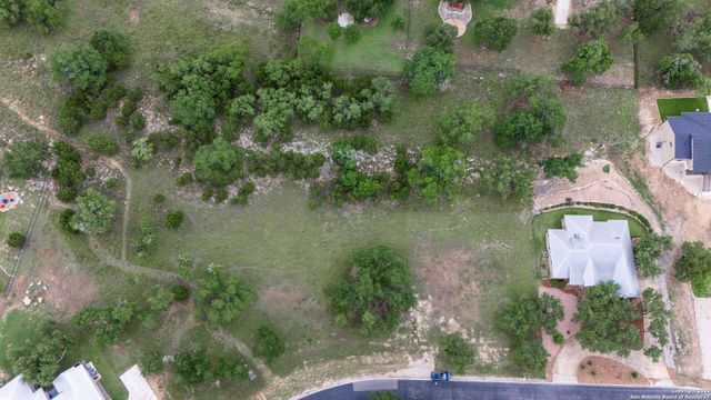 2331 Bella Vista, Canyon Lake, TX 78133