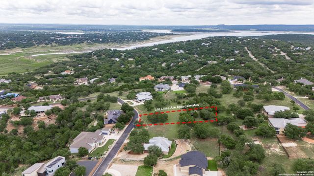 2331 Bella Vista, Canyon Lake, TX 78133