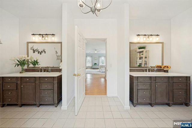 16 Lenape Trail, Montclair, NJ 07009
