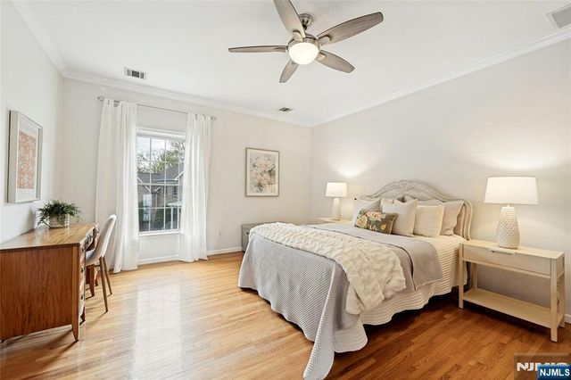 16 Lenape Trail, Montclair, NJ 07009