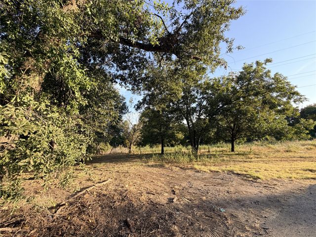 111 E Rob Avenue, Corsicana, TX 75110