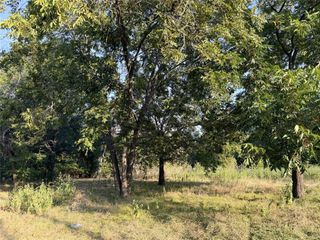 111 E Rob Avenue, Corsicana, TX 75110
