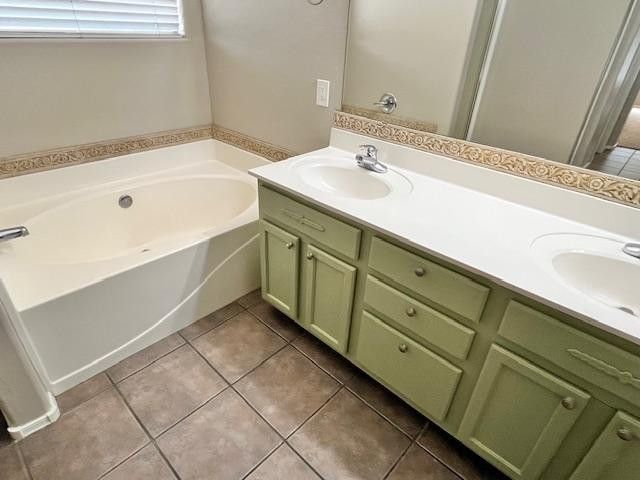 5394 W Kaler Circle, Glendale, AZ 85301