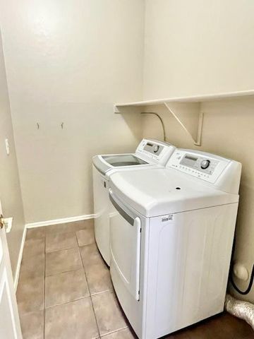 5394 W Kaler Circle, Glendale, AZ 85301