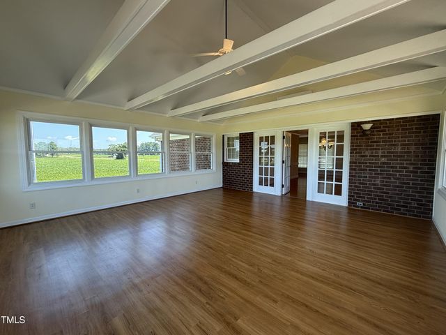 4221 Zacks Mill Road, Angier, NC 27501