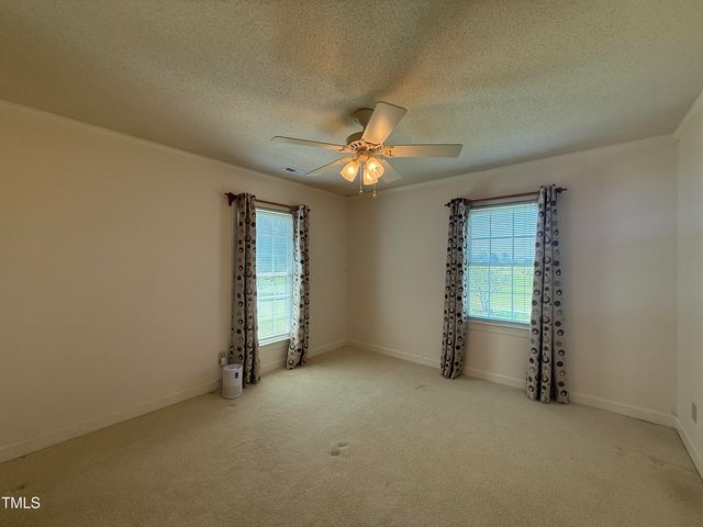 4221 Zacks Mill Road, Angier, NC 27501