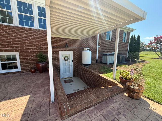 4221 Zacks Mill Road, Angier, NC 27501