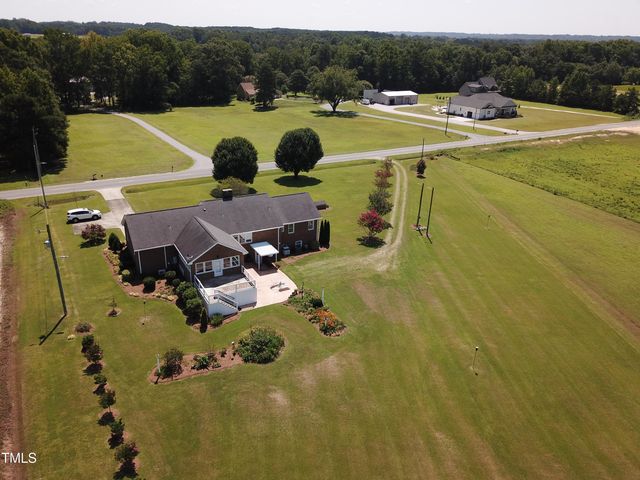 4221 Zacks Mill Road, Angier, NC 27501
