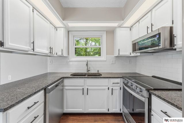 306 N 13 th Street, Plattsmouth, NE 68048