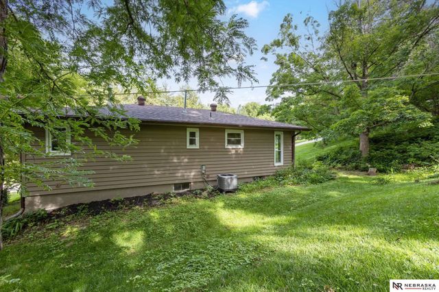 306 N 13 th Street, Plattsmouth, NE 68048