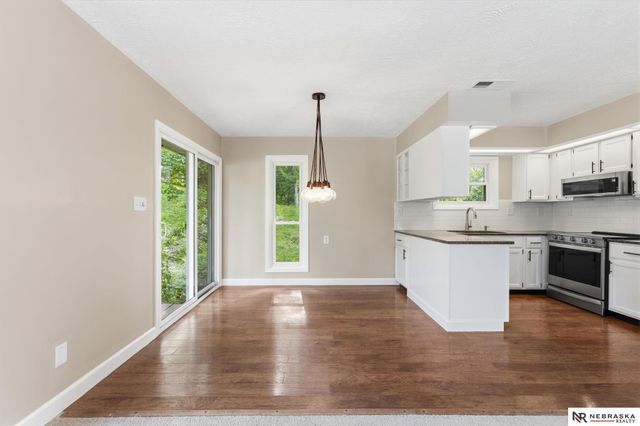 306 N 13 th Street, Plattsmouth, NE 68048