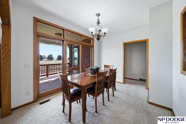 1682 Deer Run, Fremont, NE 68025