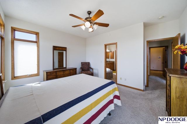 1682 Deer Run, Fremont, NE 68025