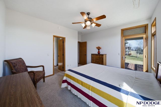 1682 Deer Run, Fremont, NE 68025