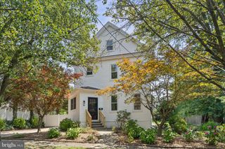 16 W GREENWOOD AVE, Oaklyn, NJ 08107