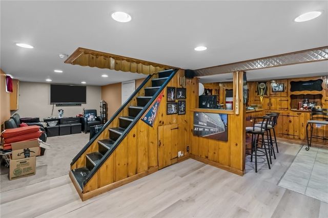 19 Annette Avenue, Pawtucket, RI 02861