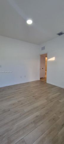 27118 SW 132nd Ct Rd 0, Homestead, FL 33032