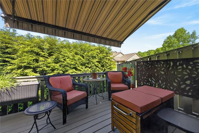 21 Kettering Drive, Greece, NY 14612