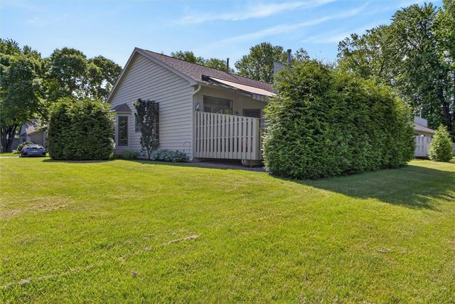21 Kettering Drive, Greece, NY 14612