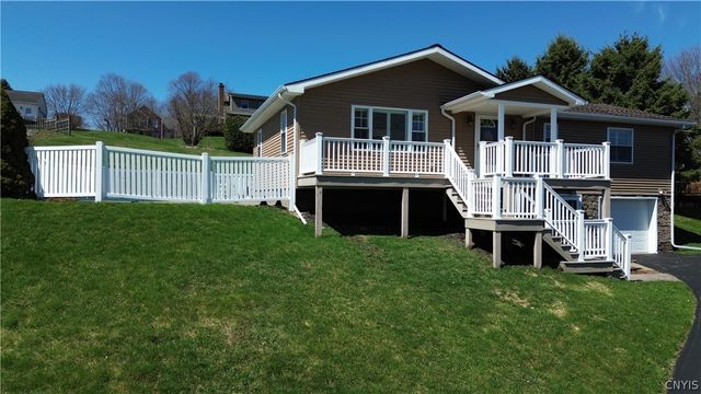 10 Rosewood Avenue, Cortland, NY 13045